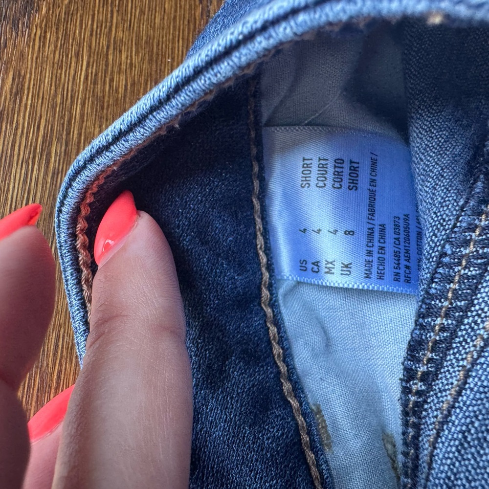 American Eagle Outfitters Dark Blue Distressed Skinny Jeans - Picture 6 of 6